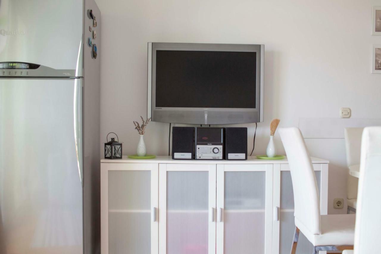 Apartman Adriatic Sea Promajna Exterior foto